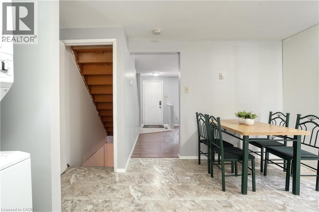 30 Amos Avenue Unit# A, Waterloo, Ontario  N2L 5G3 - Photo 9 - 40832730