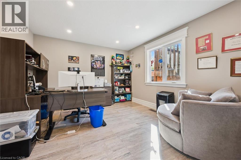67 Bridgeport Road E, Waterloo, Ontario  N2J 2K1 - Photo 11 - 40830949