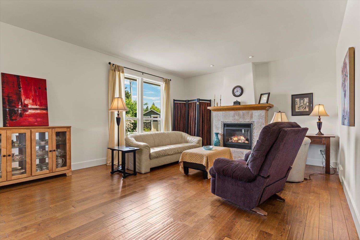 8408 Bradshaw Place, Eastern Hillsides, Chilliwack, British Columbia  V4Z 0A7 - Photo 5 - R3126276