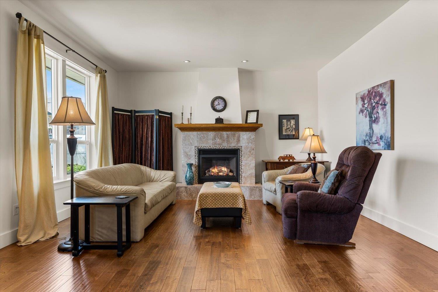 8408 Bradshaw Place, Eastern Hillsides, Chilliwack, British Columbia  V4Z 0A7 - Photo 14 - R3126276