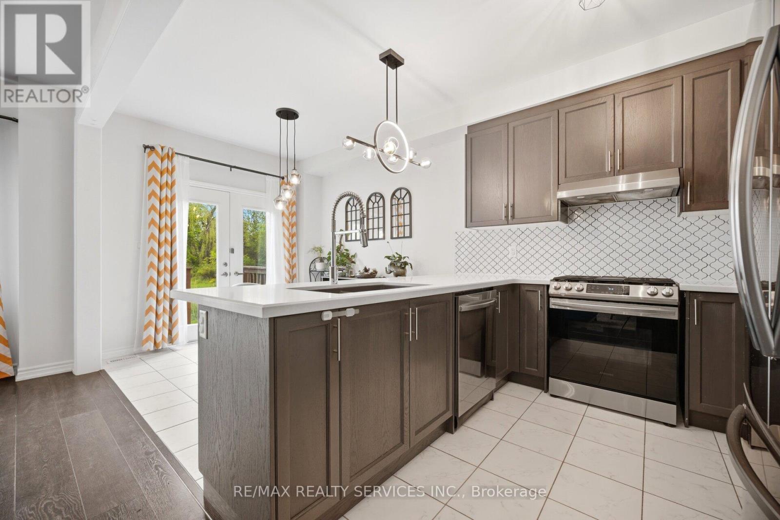 71 Tumblewood Place, Welland, Ontario  L3B 0J3 - Photo 8 - X13161638