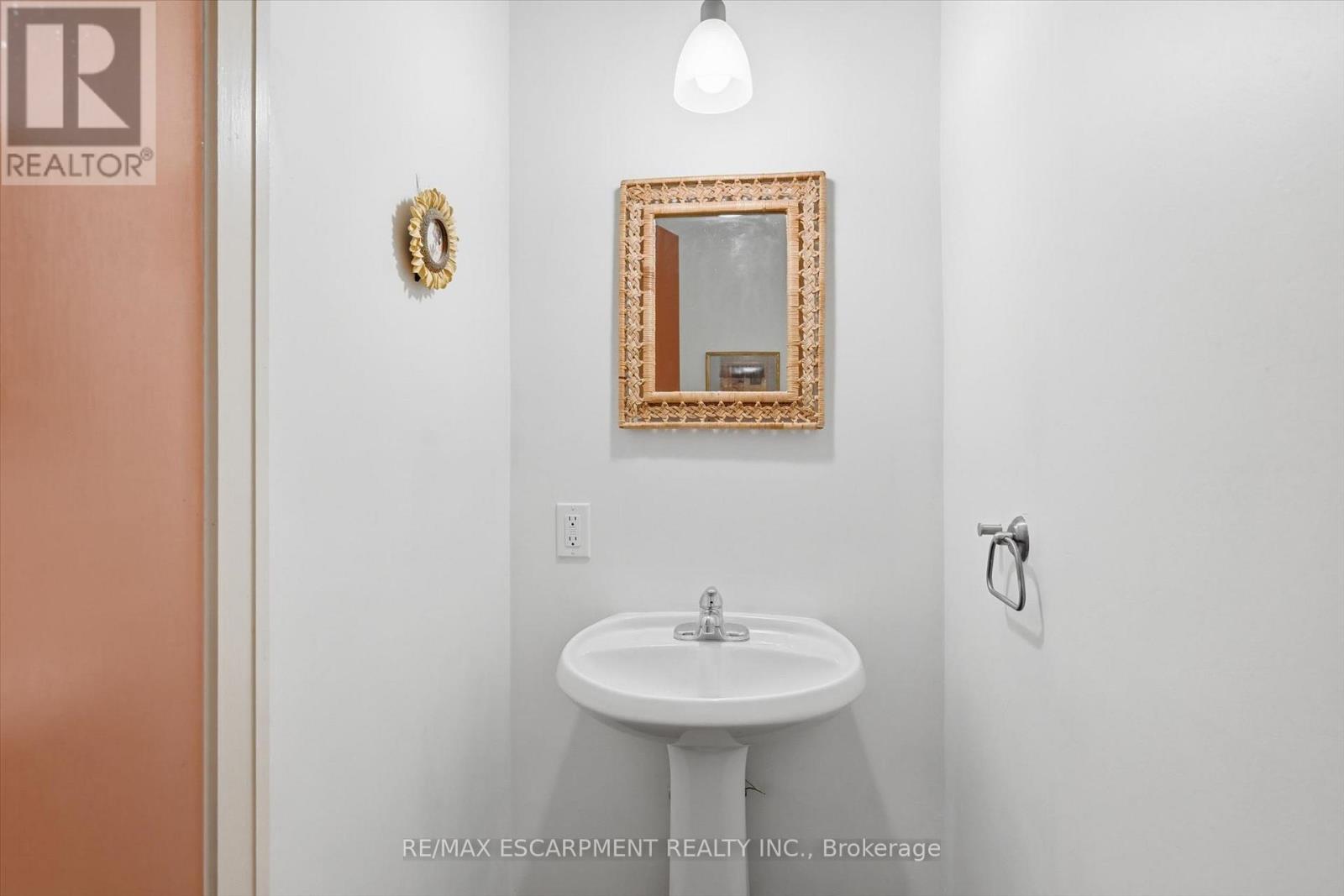 93 Sunning Hill Avenue, Hamilton, Ontario  L8T 1B6 - Photo 23 - X13161656