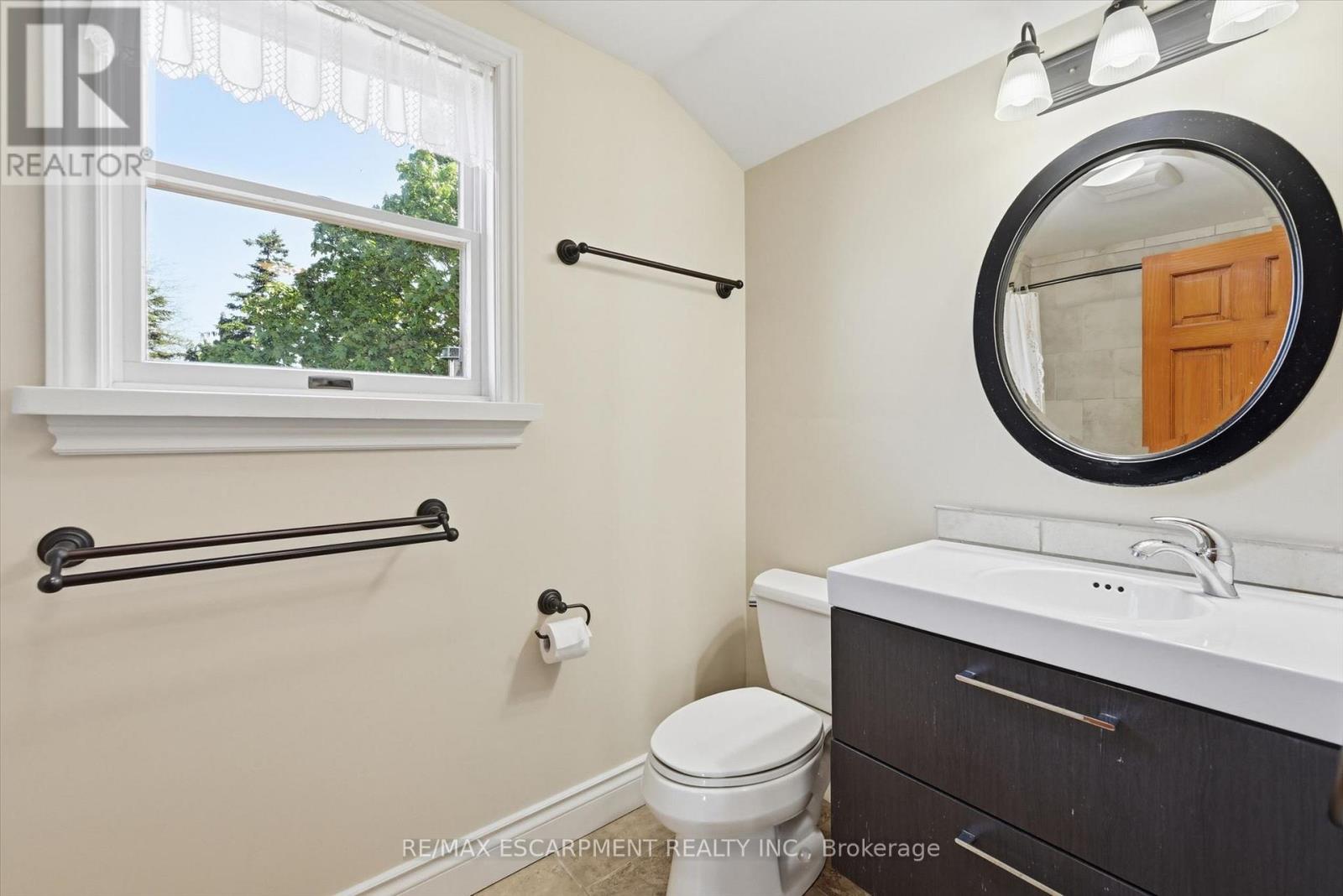 93 Sunning Hill Avenue, Hamilton, Ontario  L8T 1B6 - Photo 32 - X13161656