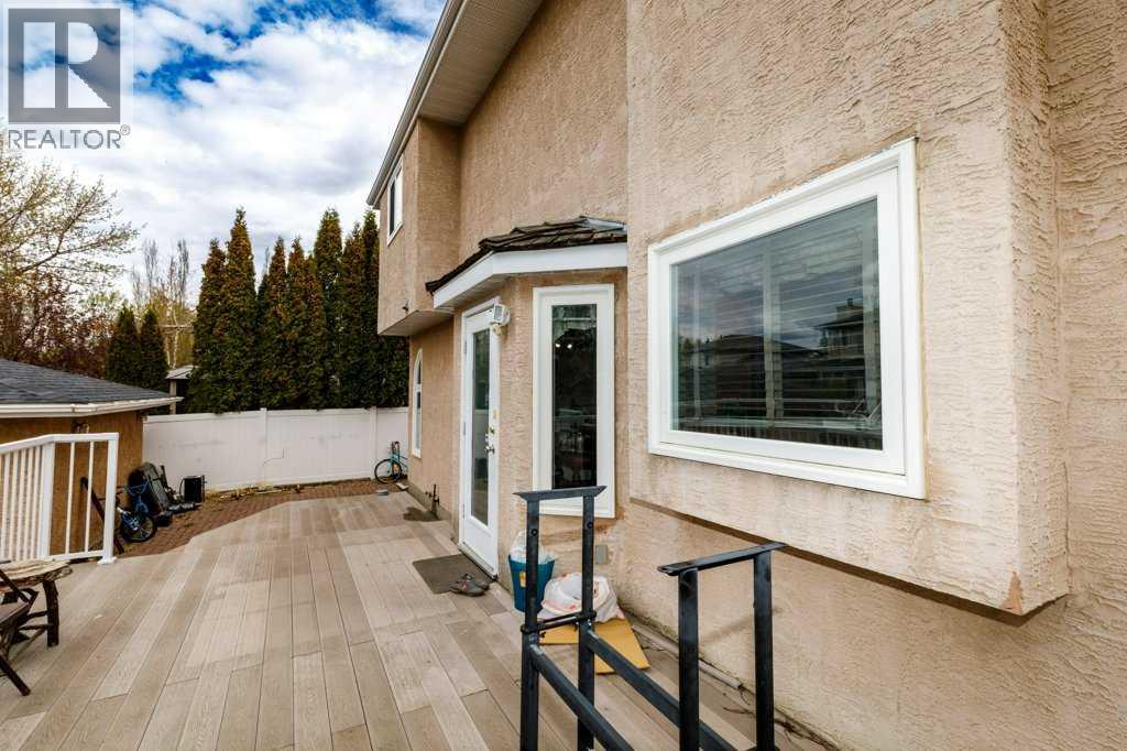 92 Anquetel Street, Red Deer, Alberta  T4R 2K7 - Photo 41 - A2312594