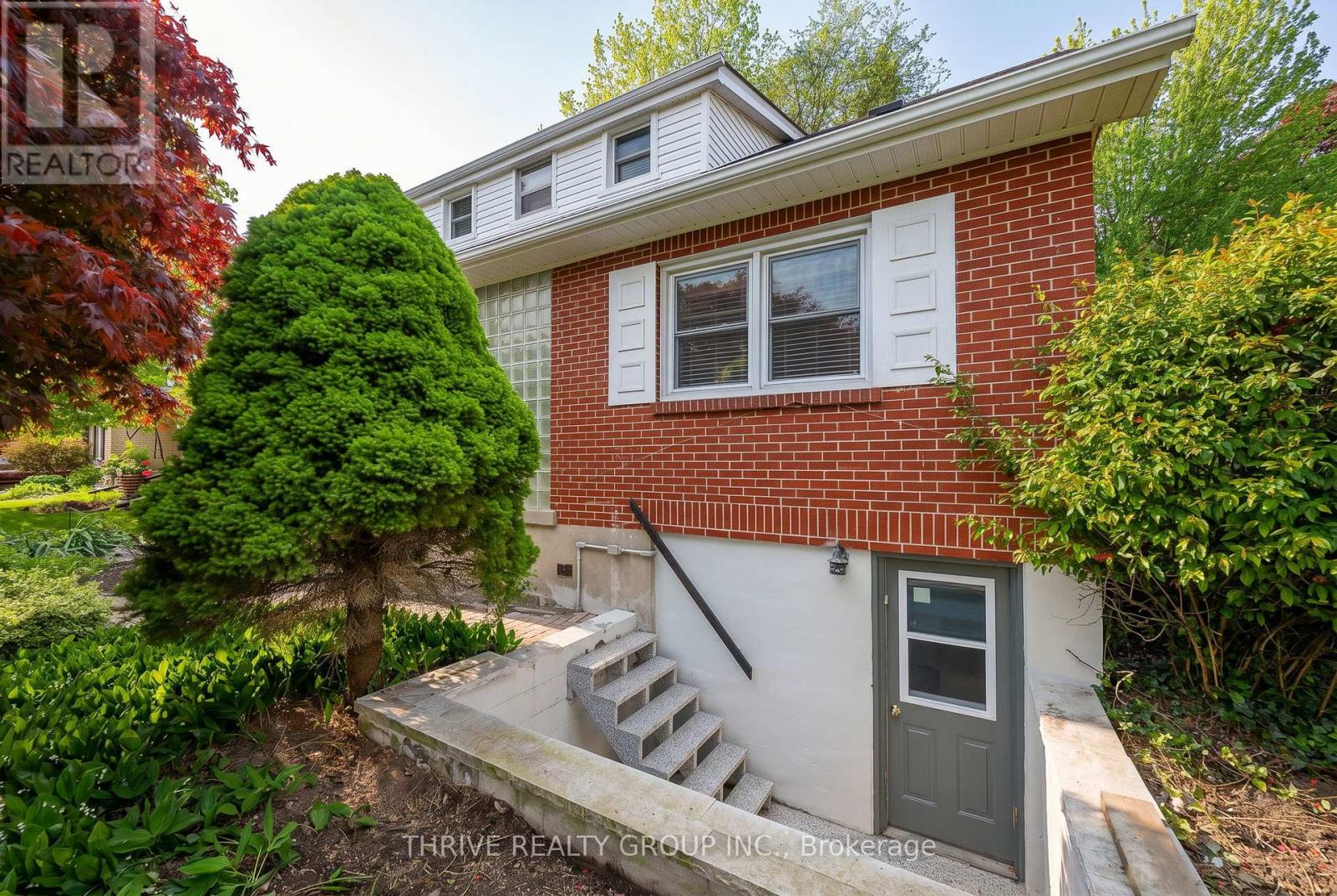 17 Croxton Road W, London South, Ontario  N6C 3T5 - Photo 4 - X13161888