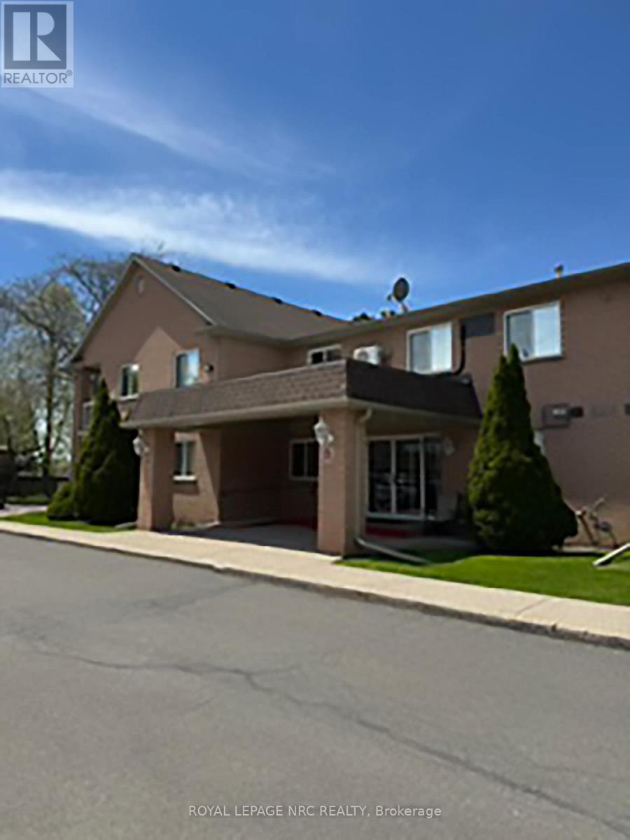 12 - 117 Willson Road, Welland, Ontario  L3C 2T4 - Photo 2 - X13119808