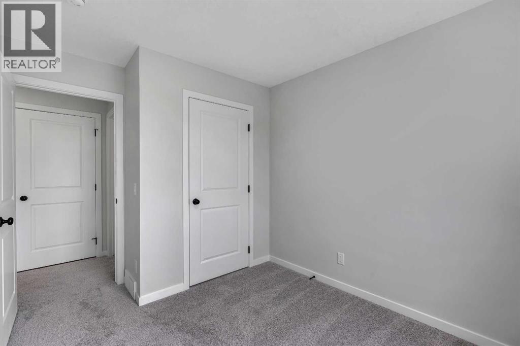 237 Heirloom Way SE, Calgary, Alberta  T3S 0H2 - Photo 26 - A2308075