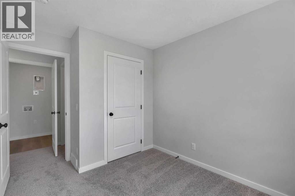 237 Heirloom Way SE, Calgary, Alberta  T3S 0H2 - Photo 27 - A2308075