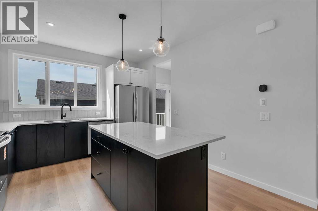 237 Heirloom Way SE, Calgary, Alberta  T3S 0H2 - Photo 10 - A2308075