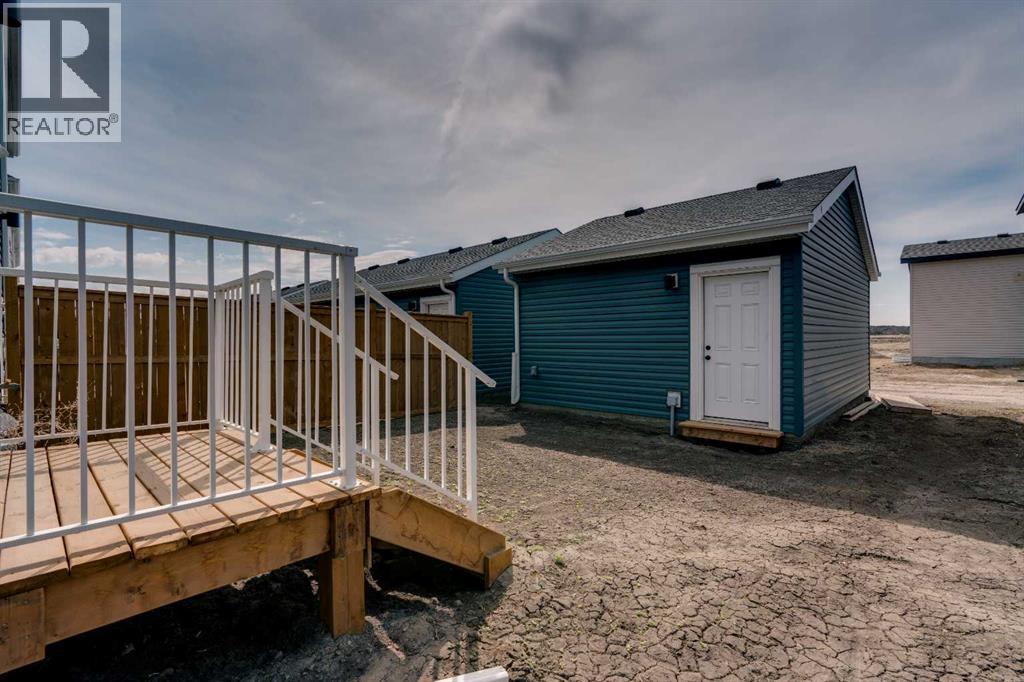 237 Heirloom Way SE, Calgary, Alberta  T3S 0H2 - Photo 38 - A2308075