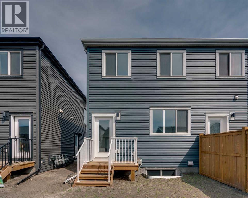 237 Heirloom Way SE, Calgary, Alberta  T3S 0H2 - Photo 35 - A2308075