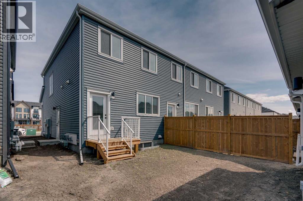 237 Heirloom Way SE, Calgary, Alberta  T3S 0H2 - Photo 34 - A2308075