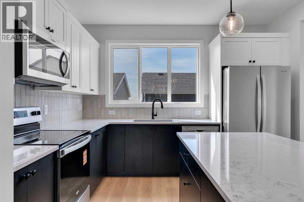 237 Heirloom Way SE, Calgary, Alberta  T3S 0H2 - Photo 14 - A2308075