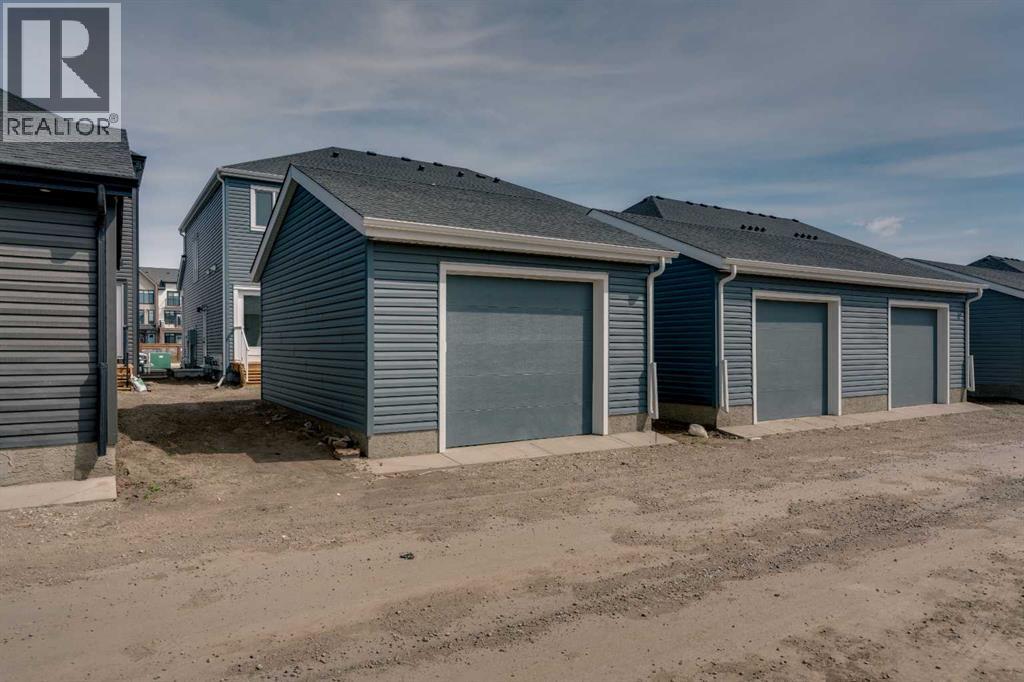 237 Heirloom Way SE, Calgary, Alberta  T3S 0H2 - Photo 39 - A2308075