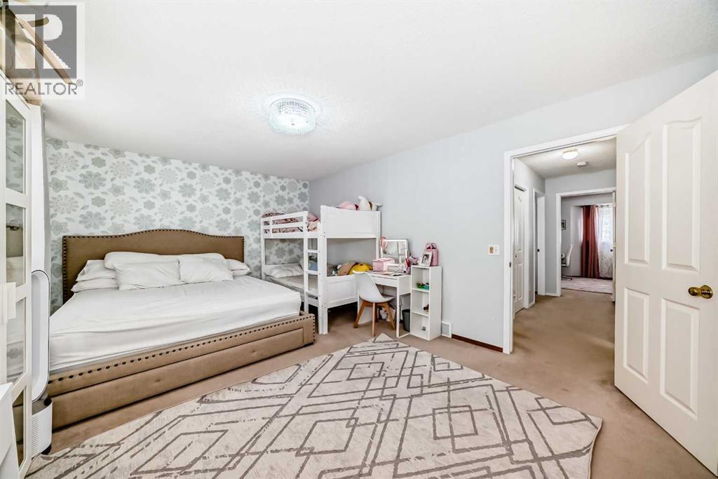 57 Mt Aberdeen Manor SE, Calgary, Alberta  T2Z 3N8 - Photo 12 - A2312897