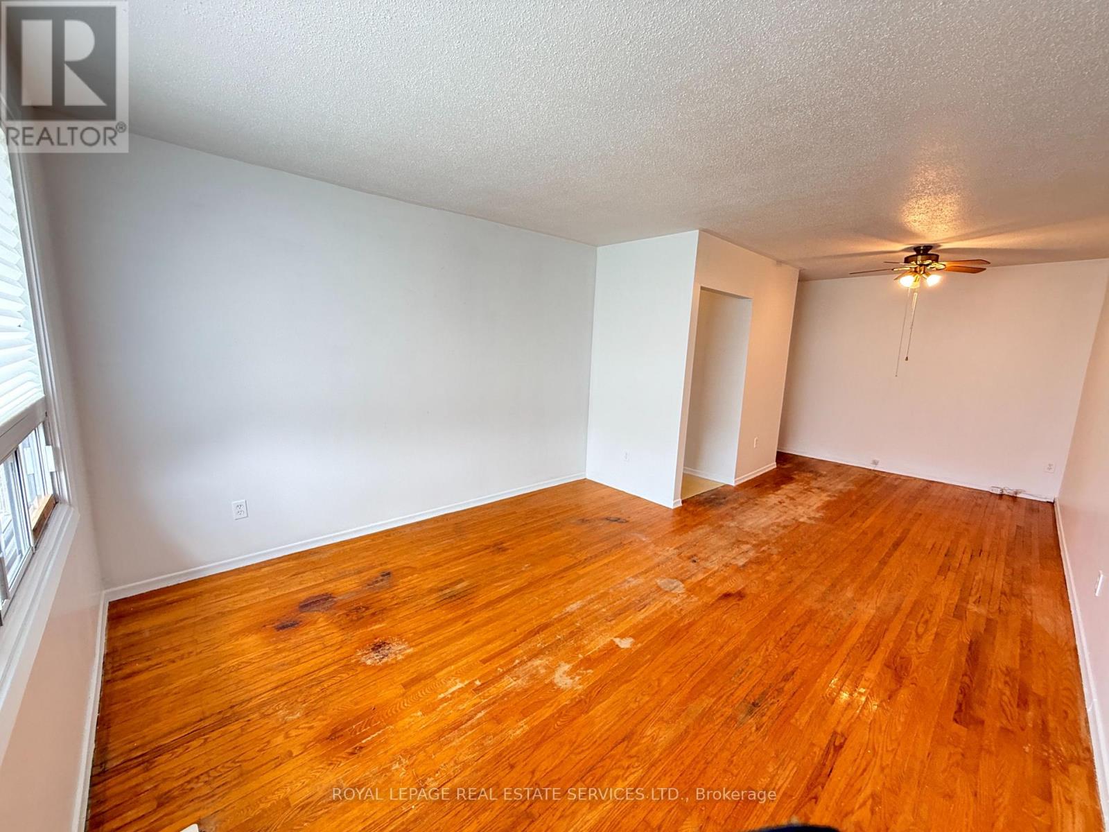 31 Daphne Crescent, Barrie, Ontario  L4M 2Y7 - Photo 7 - S13025596
