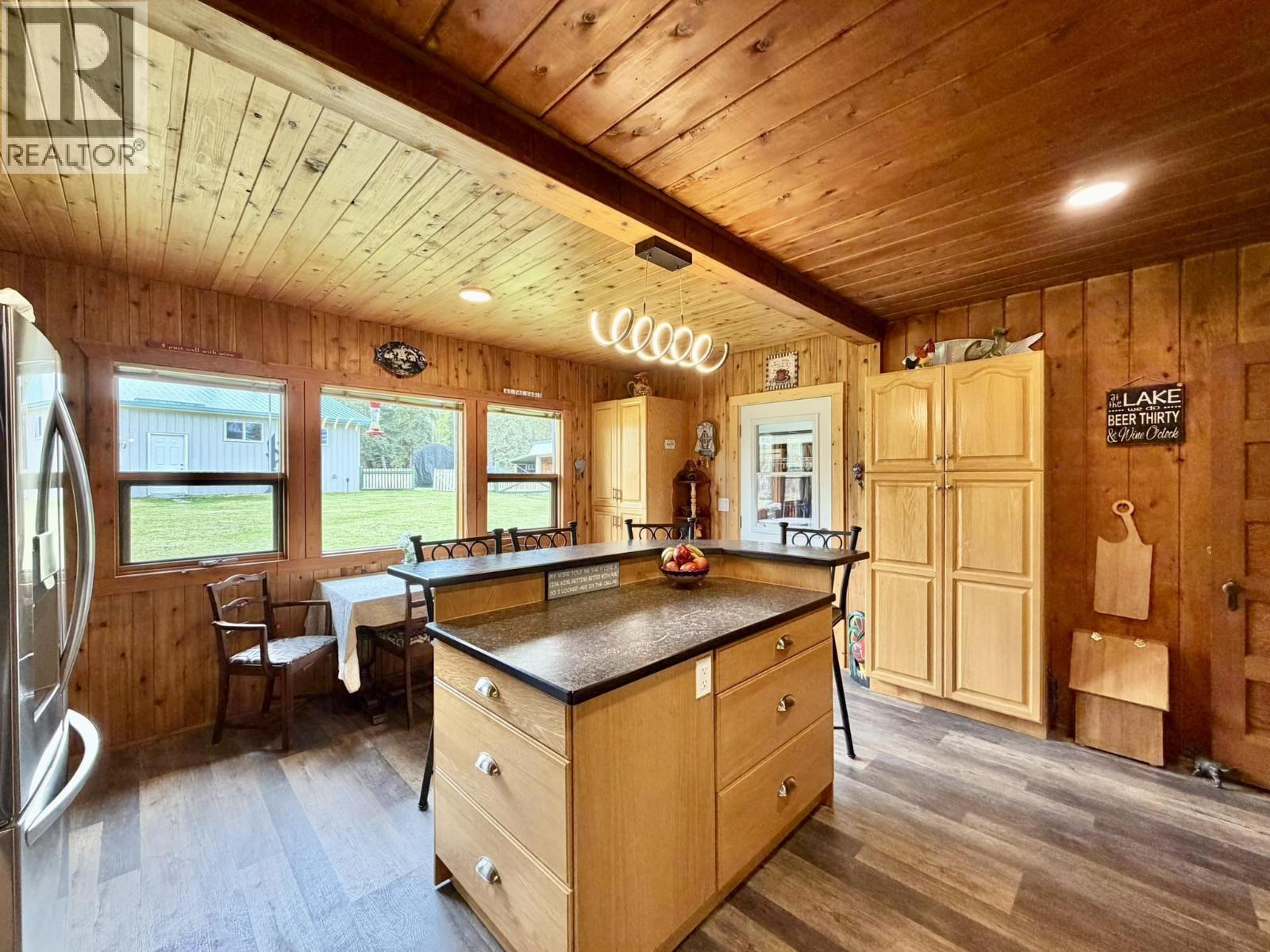 8147 Little Fort Hwy 24, Bridge Lake, British Columbia  V0K 1X2 - Photo 19 - R3126796