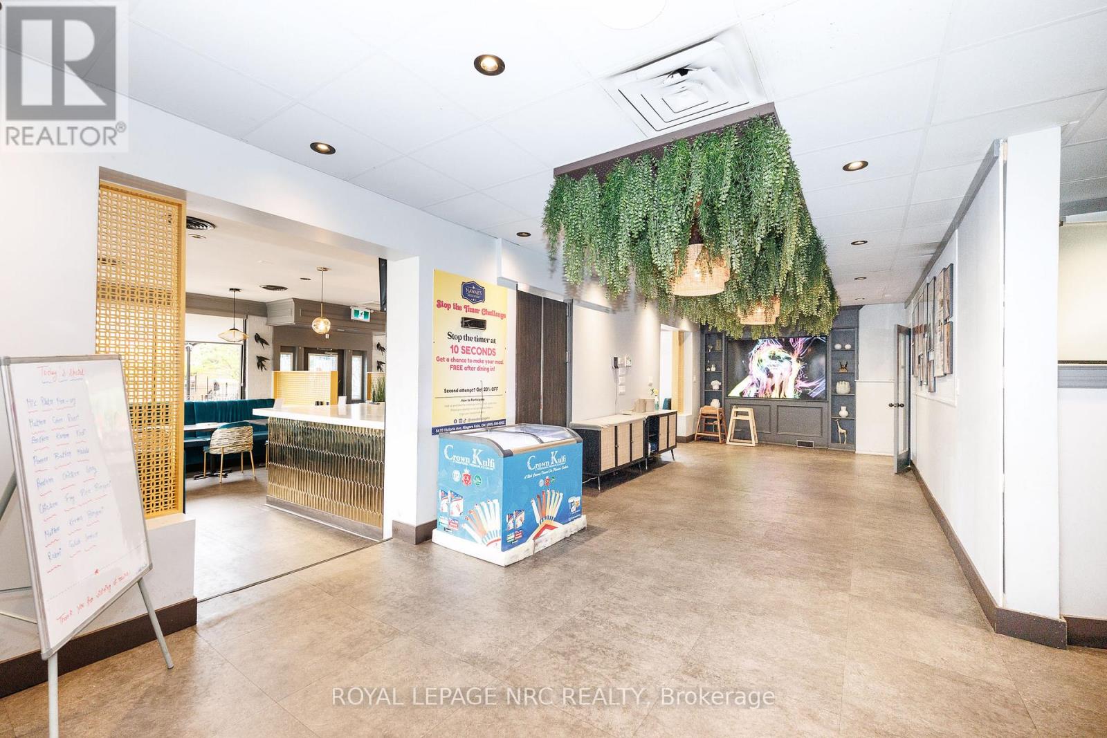 5470 Victoria Avenue, Niagara Falls, Ontario  L2G 3L2 - Photo 6 - X13161710
