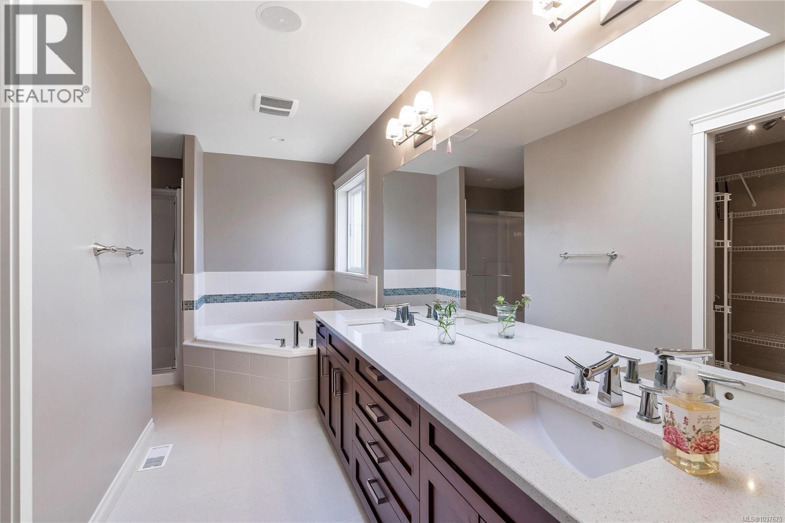 2357 Coopers Hawk Rise, Mill Bay, British Columbia  V0R 2P4 - Photo 31 - 1037675