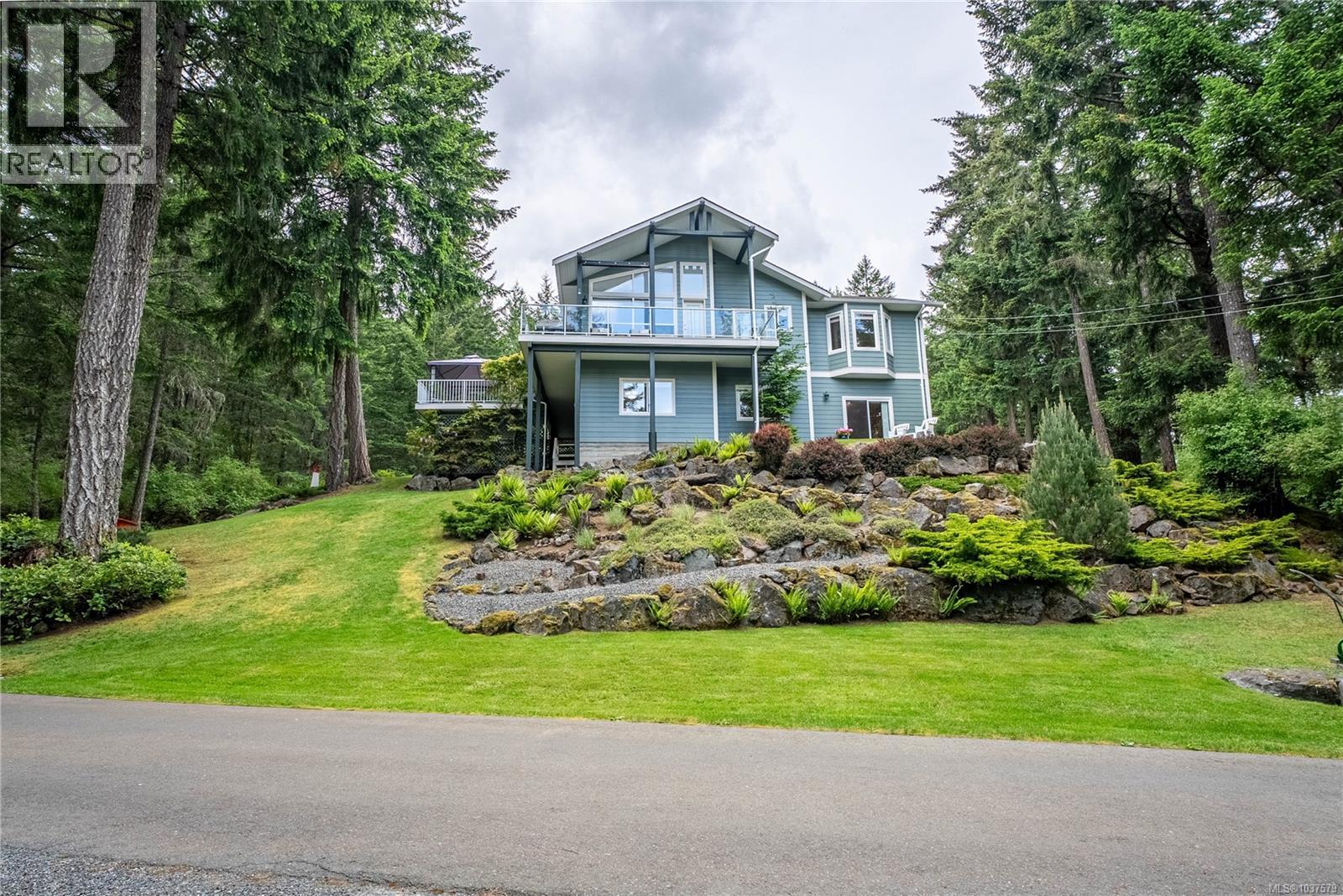 601 Highlands Park Terr, Highlands, British Columbia  V9B 6G5 - Photo 1 - 1037579