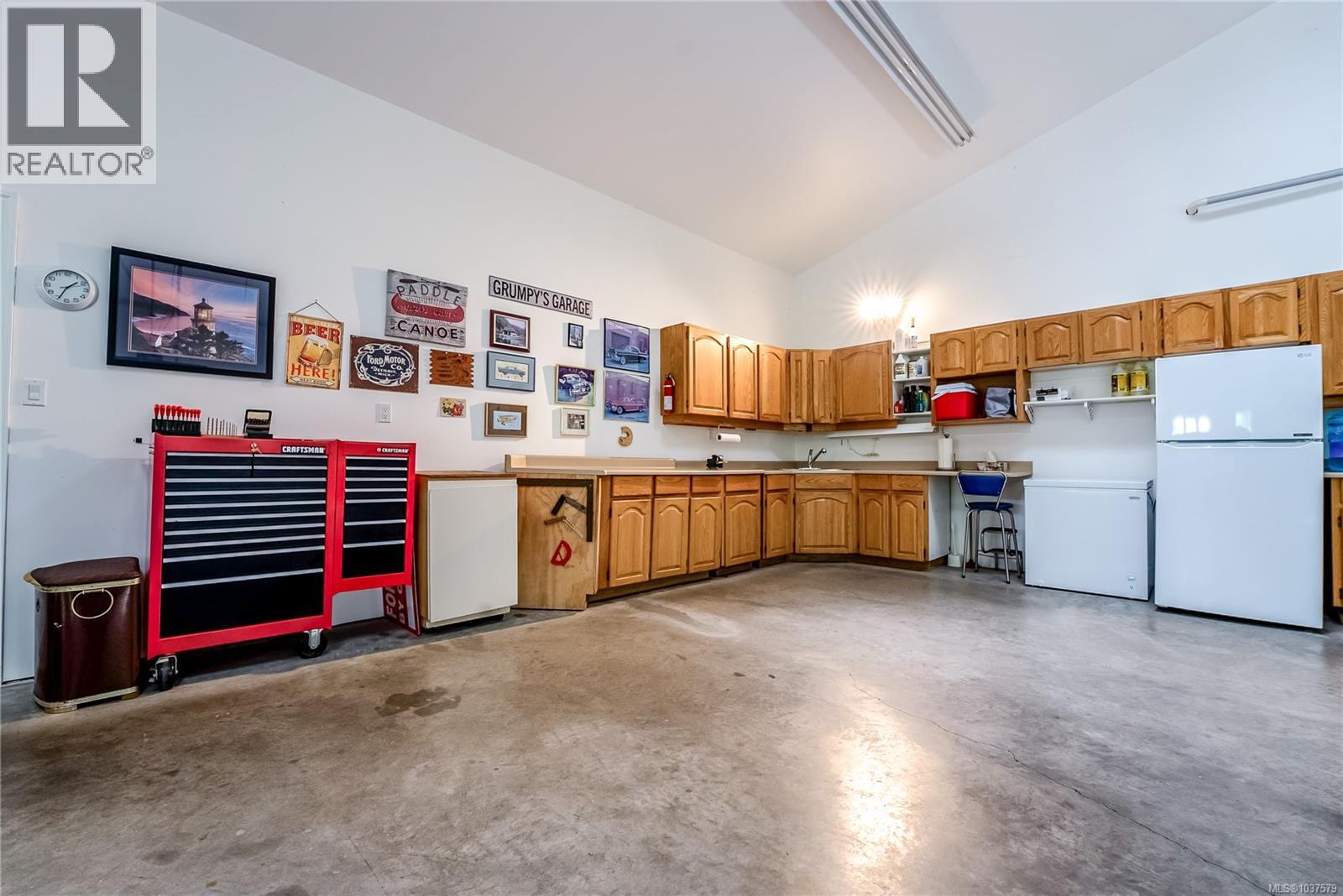 601 Highlands Park Terr, Highlands, British Columbia  V9B 6G5 - Photo 36 - 1037579