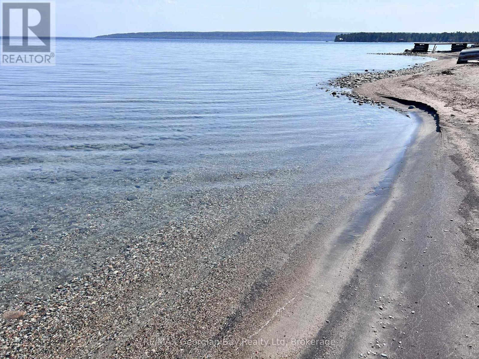589 Mkade Kegwin Miikan Road, Christian Island 30, Ontario  L9M 0A9 - Photo 11 - S13161928
