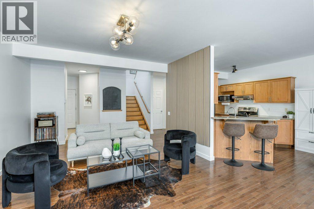 128 Sunterra Heights, Cochrane, Alberta  T4C 1W7 - Photo 7 - A2313862