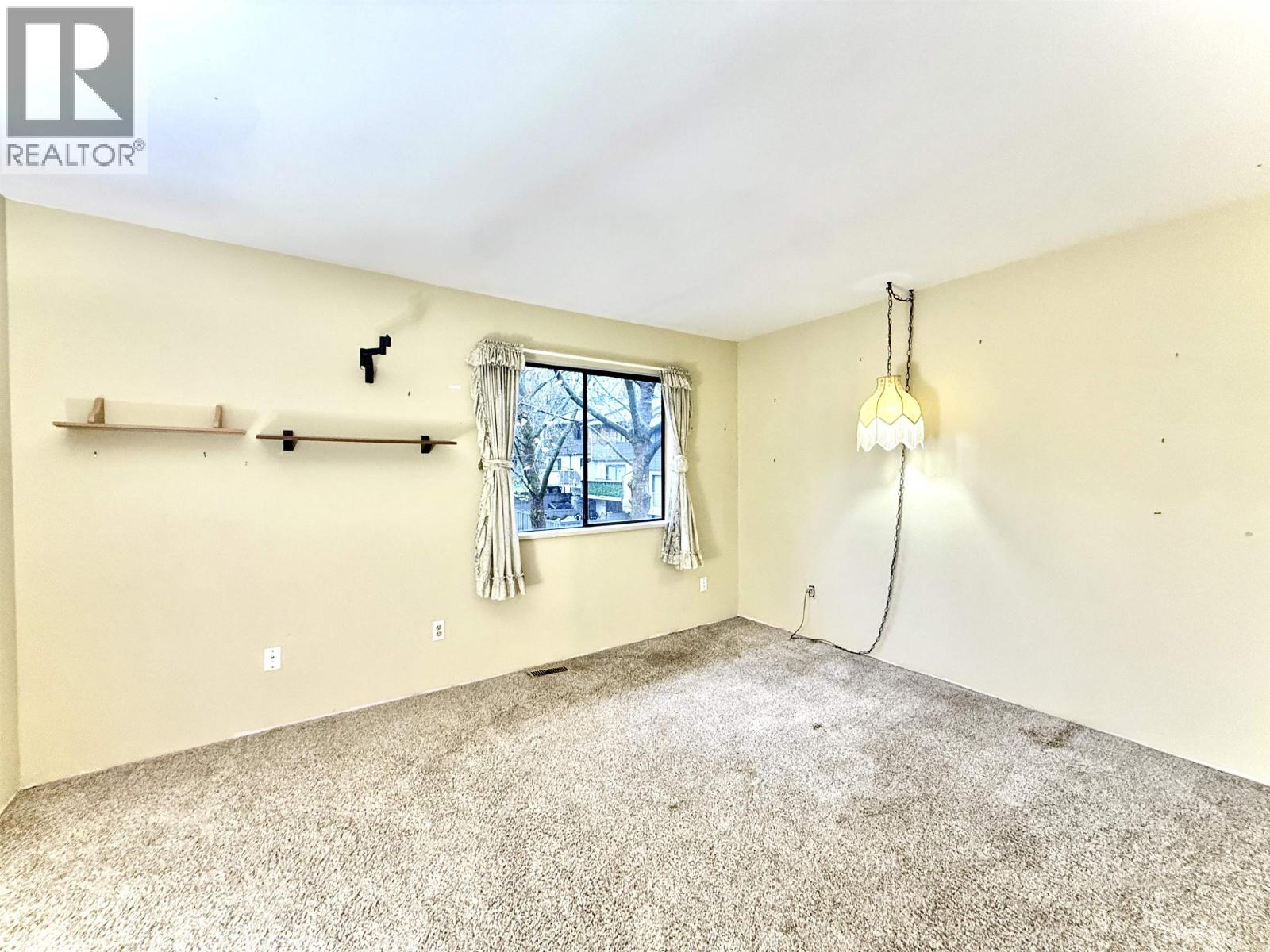 111 2915 Norman Avenue, Coquitlam, British Columbia  V3C 4H8 - Photo 13 - R3126773