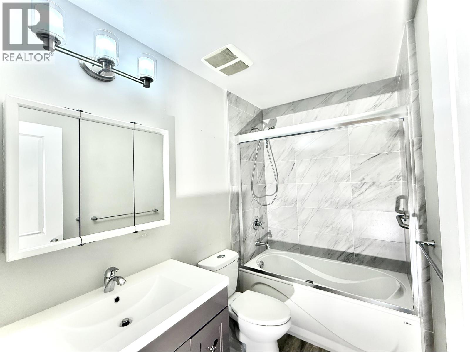 111 2915 Norman Avenue, Coquitlam, British Columbia  V3C 4H8 - Photo 17 - R3126773