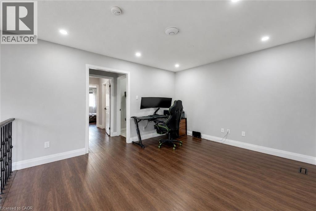 42 Doon Mills Drive, Kitchener, Ontario  N2P 2W9 - Photo 21 - 40823776