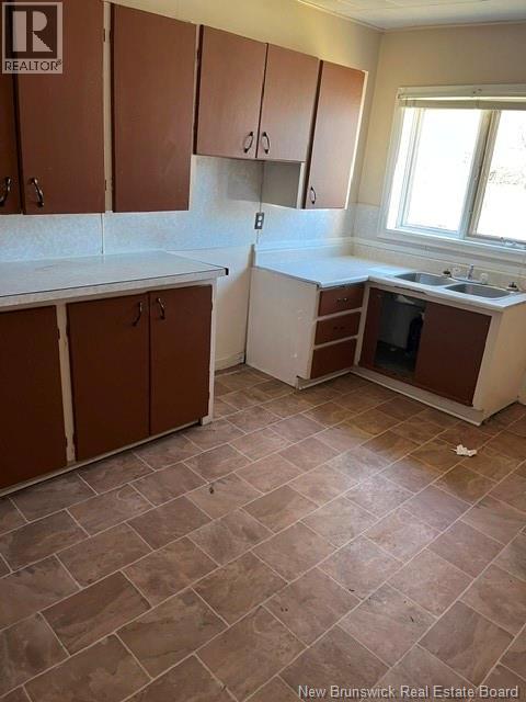 62 Duncan Street, Campbellton, New Brunswick  E3N 2K9 - Photo 6 - NB139973