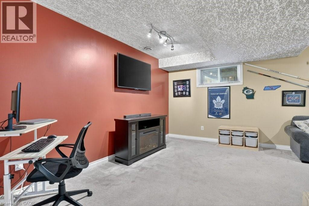 222 Grey Fox Drive, Kitchener, Ontario  N2E 3N4 - Photo 29 - 40831475
