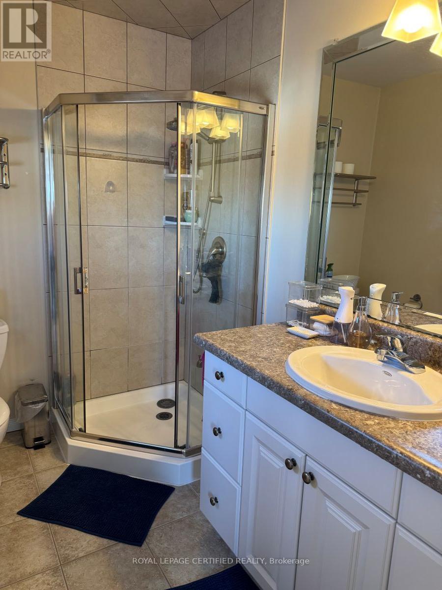 7 - 255 Mount Albion Road, Hamilton, Ontario  L8K 6P7 - Photo 10 - X12902676
