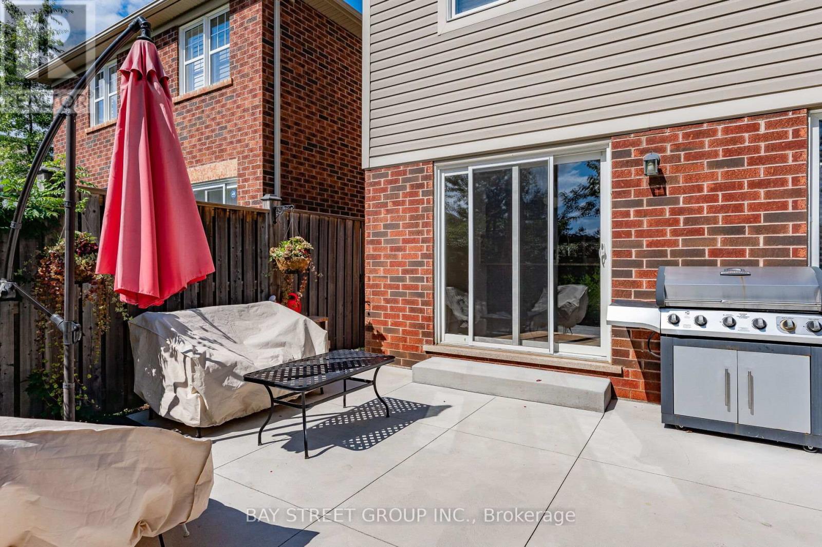216 Emick Drive, Hamilton, Ontario L9K 0E1 - Photo 39 - X12893364