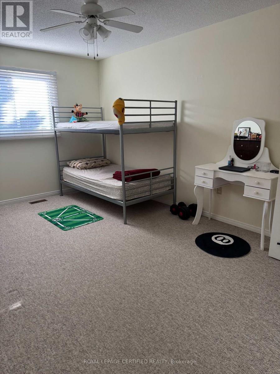 7 - 255 Mount Albion Road, Hamilton, Ontario  L8K 6P7 - Photo 8 - X12902676