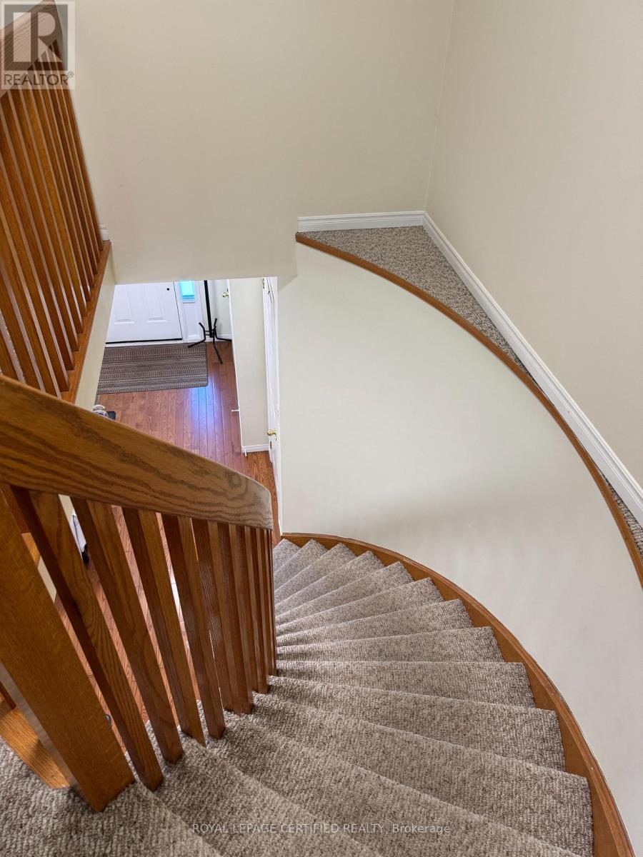 7 - 255 Mount Albion Road, Hamilton, Ontario  L8K 6P7 - Photo 7 - X12902676