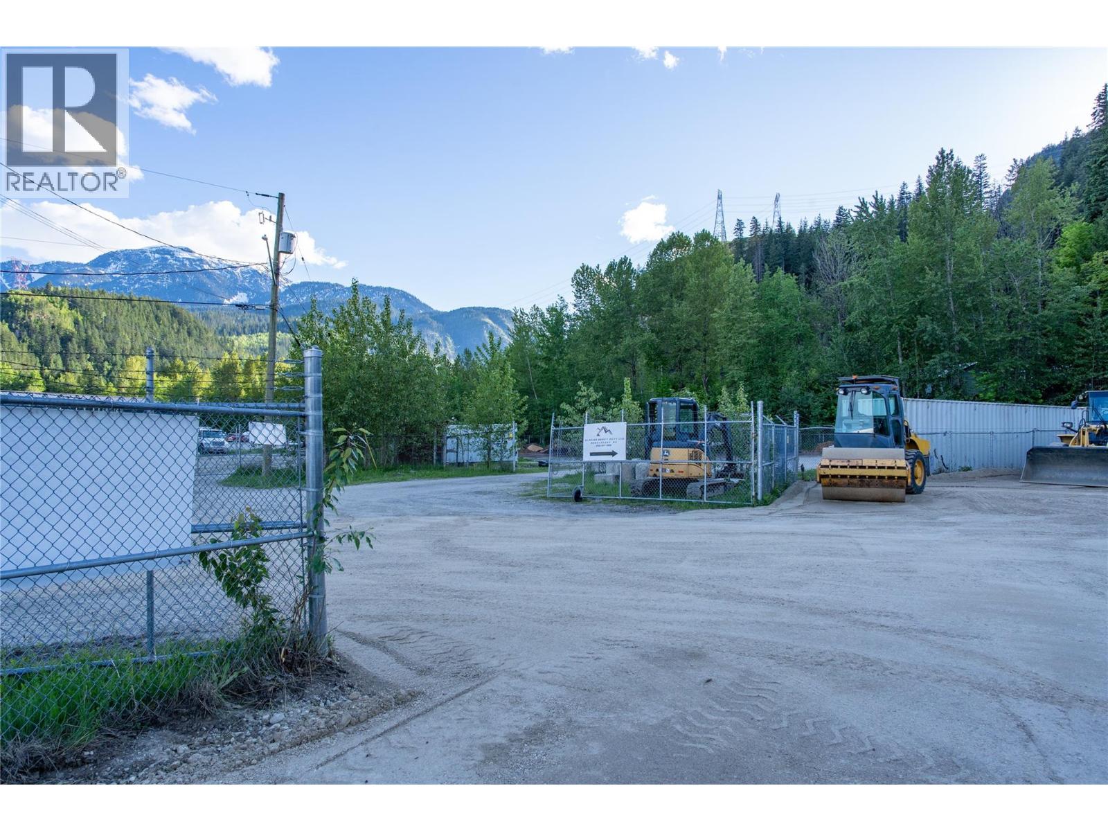 2440 Boulder Road, Revelstoke, British Columbia  v0e 2s0 - Photo 30 - 10386449
