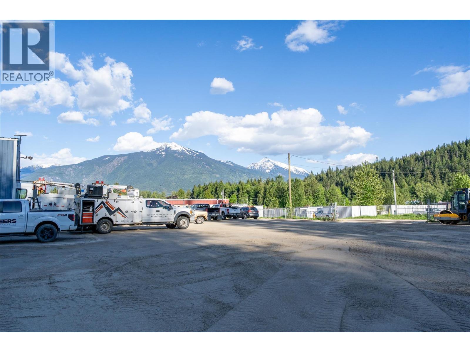 2440 Boulder Road, Revelstoke, British Columbia  v0e 2s0 - Photo 21 - 10386449