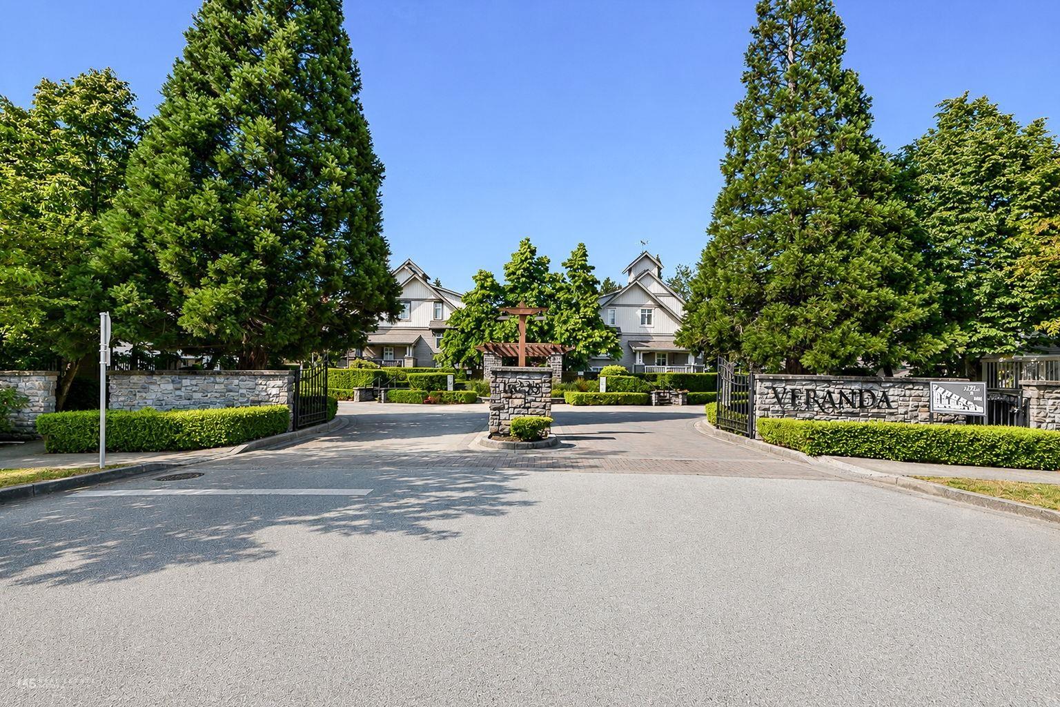 54 16233 83 AVENUE, Surrey, British Columbia