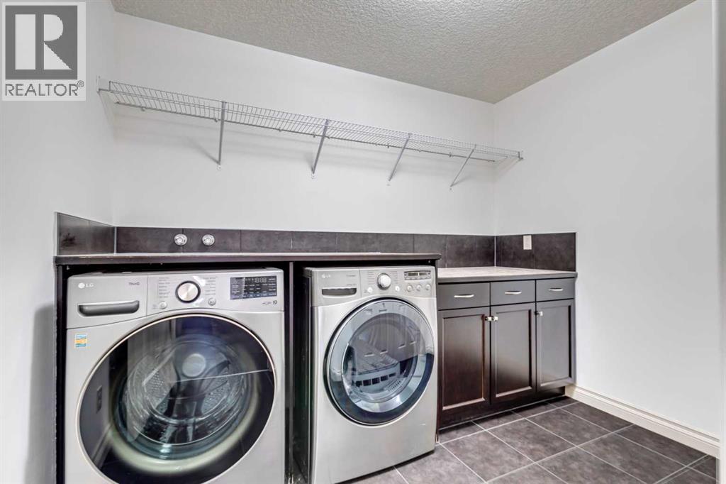 151 Mahogany Bay SE, Calgary, Alberta  T3M 0Y2 - Photo 36 - A2299607