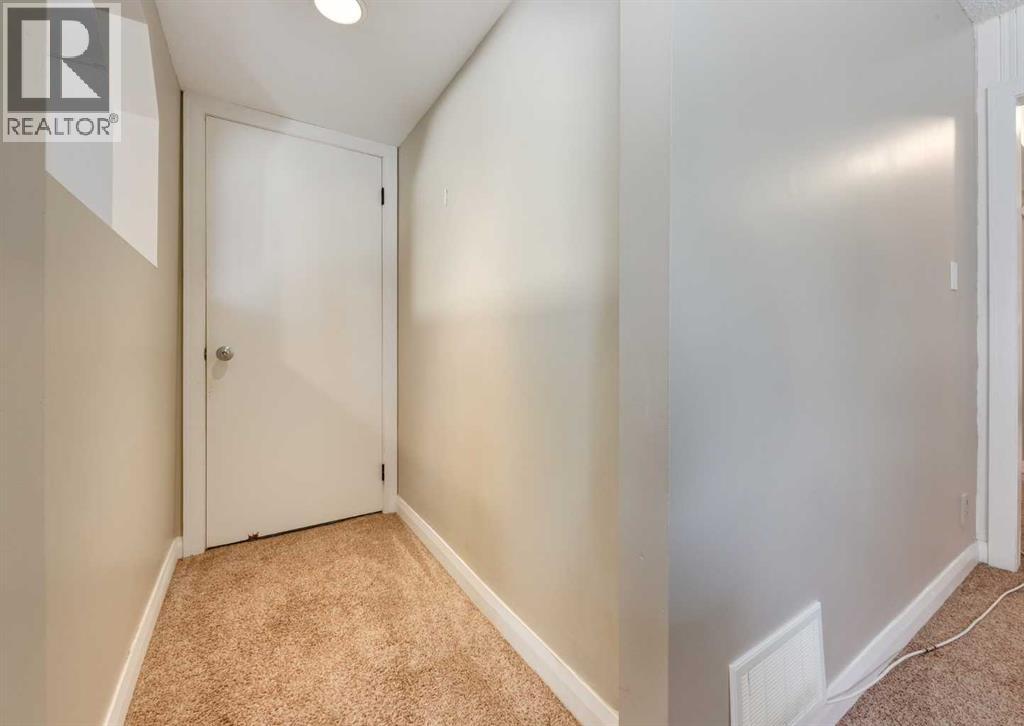 10012 Oakfield Drive SW, Calgary, Alberta  T2V 4B4 - Photo 26 - A2309361