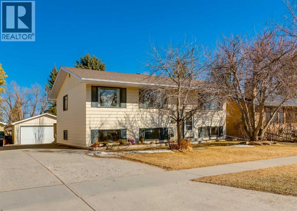 10012 Oakfield Drive SW, Calgary, Alberta
