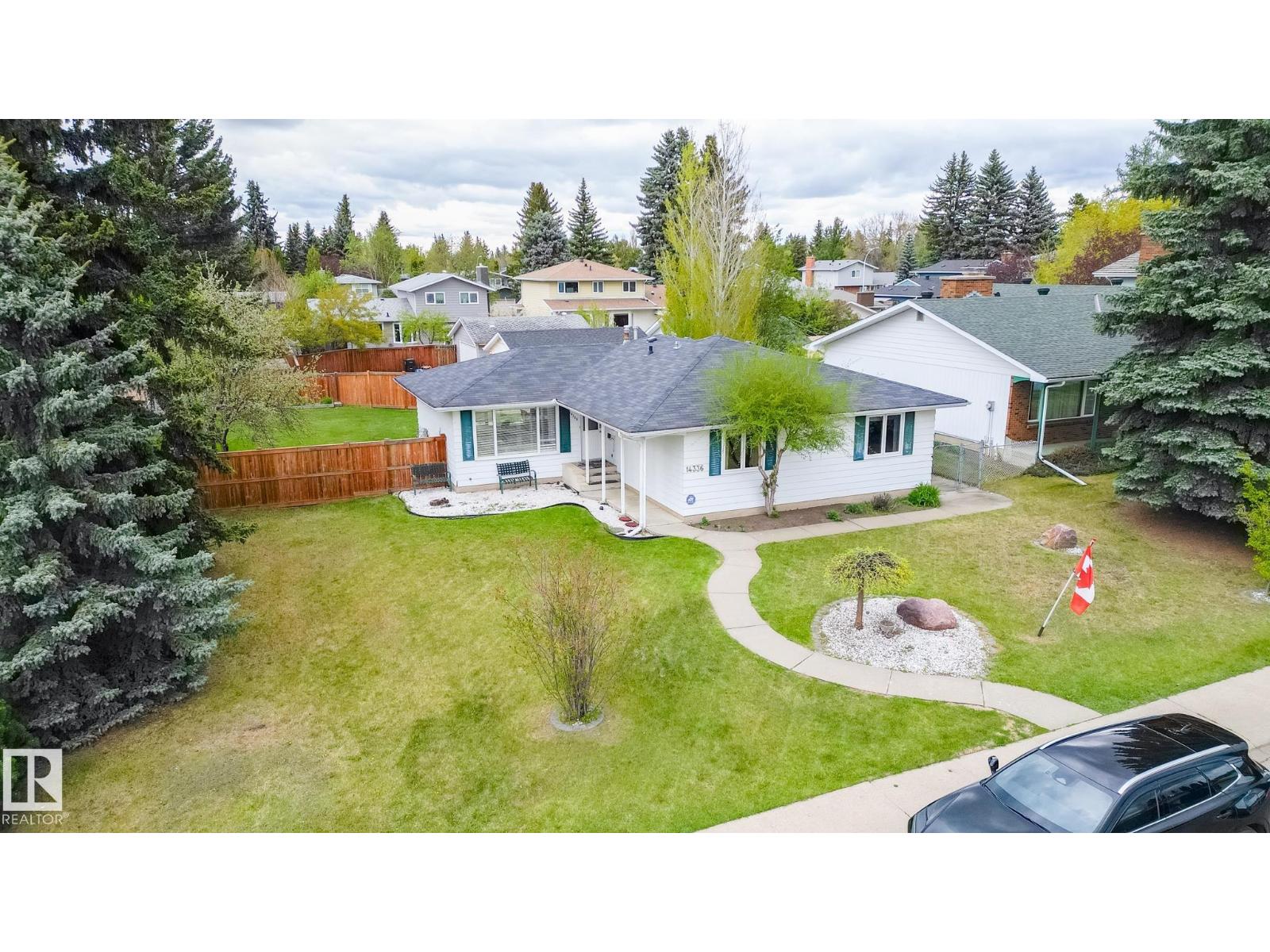 14336 58a Av Nw, Edmonton, Alberta  T6H 1E4 - Photo 1 - E4489353