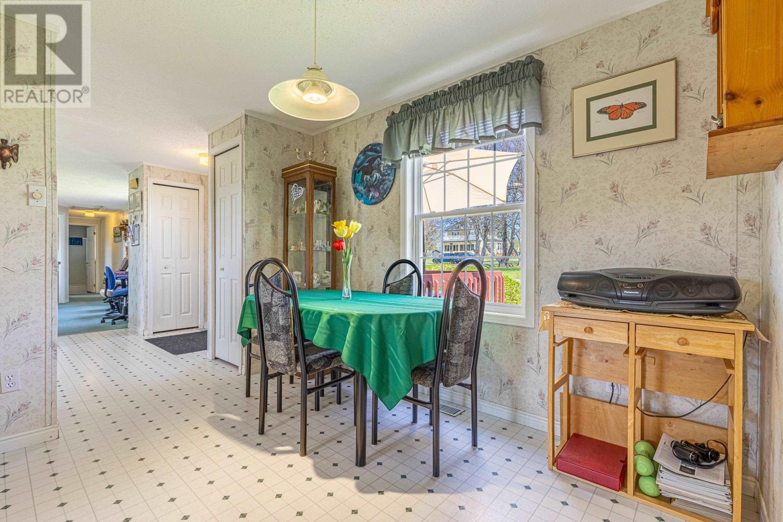 78 Linkletter Avenue, Central Bedeque, Prince Edward Island  C0B 1S0 - Photo 12 - 202611831