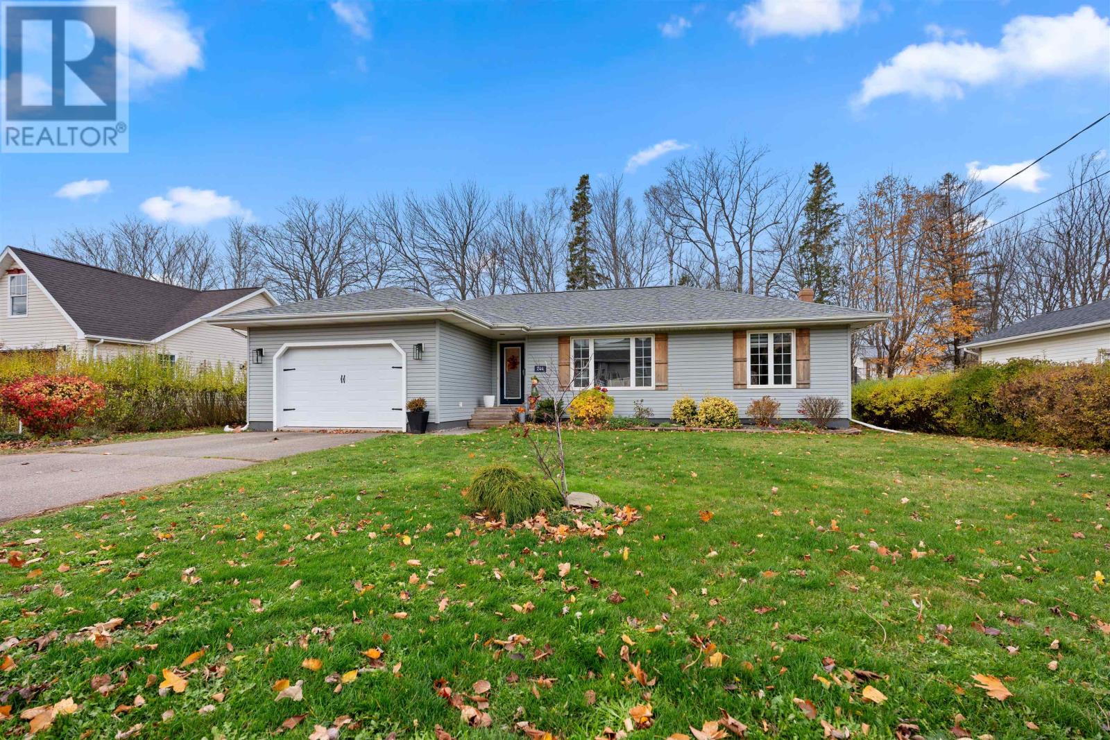 244 Colin Avenue, Summerside, Prince Edward Island  C1N 5W6 - Photo 1 - 202611837