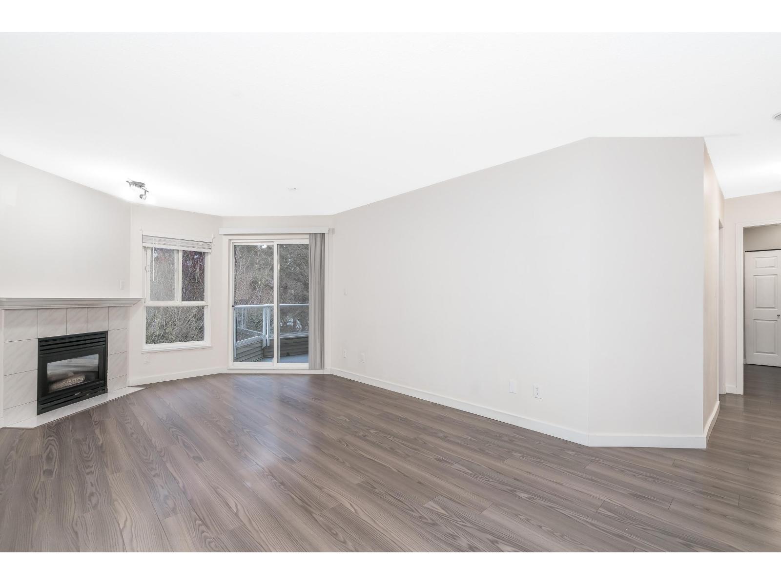 307 16137 83 Avenue, Surrey, British Columbia  V4N 0N1 - Photo 6 - R3126001