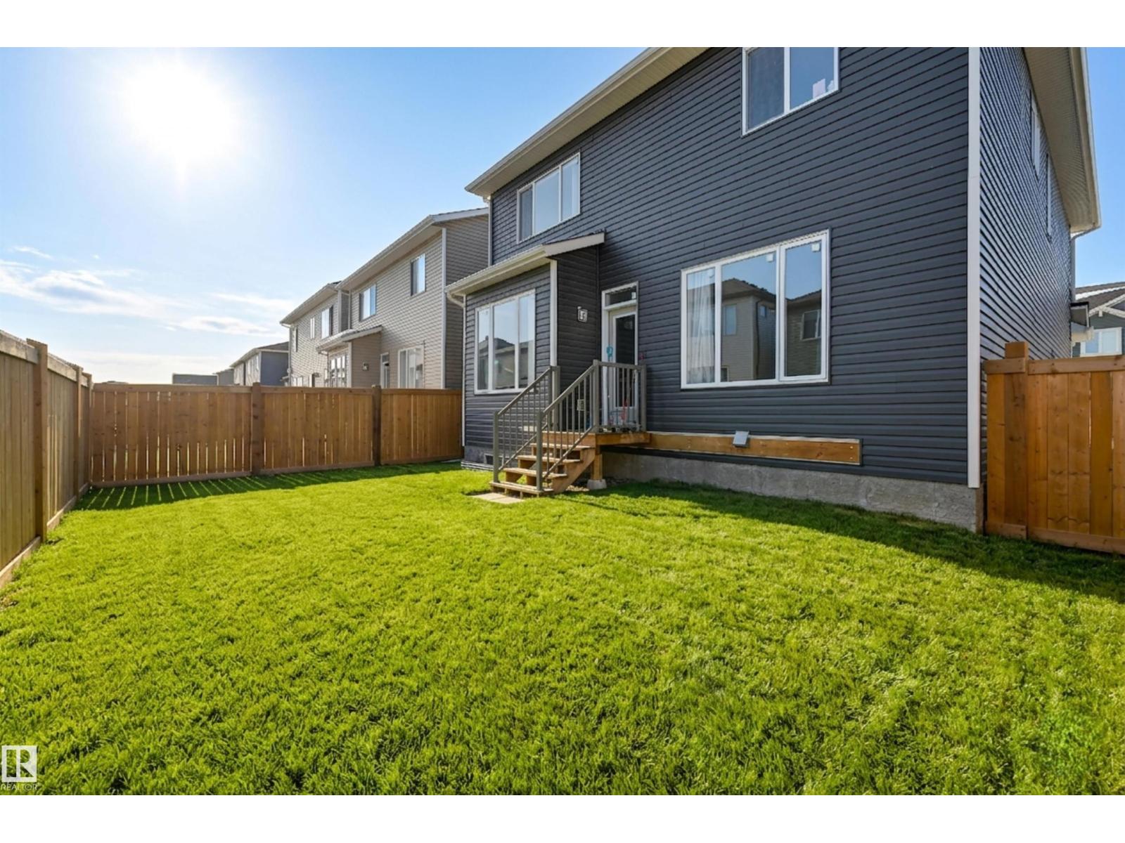 2031 207 St NW, Edmonton, Alberta  T6M 1R7 - Photo 12 - E4472218