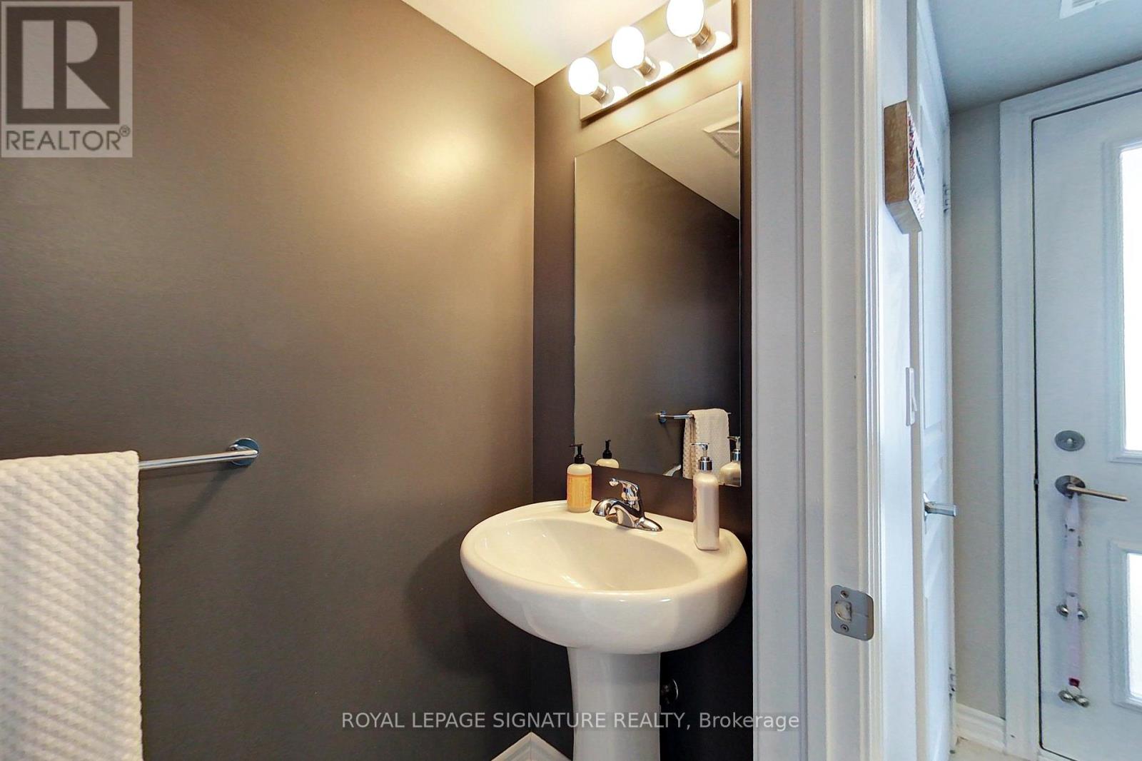 304 - 7 Anchorage Crescent, Collingwood, Ontario  L9Y 0Y6 - Photo 18 - S13160060