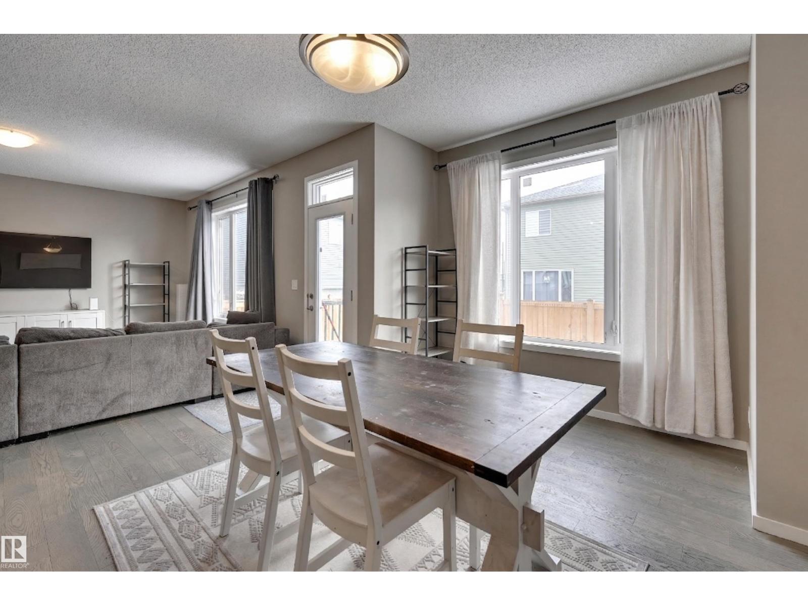 2031 207 St NW, Edmonton, Alberta  T6M 1R7 - Photo 11 - E4472218