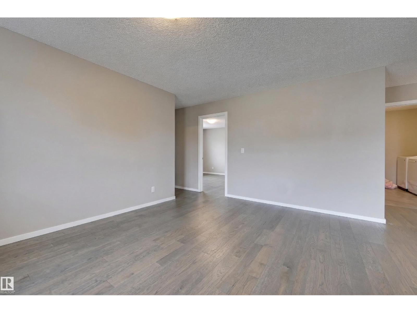 2031 207 St NW, Edmonton, Alberta  T6M 1R7 - Photo 21 - E4472218